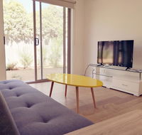 Delicate and Peaceful Bundoora Townhouse 20-R4 - New South Wales Tourism 