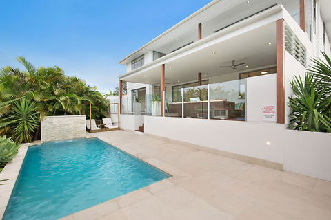 Deluxe On Water - New South Wales Tourism  0