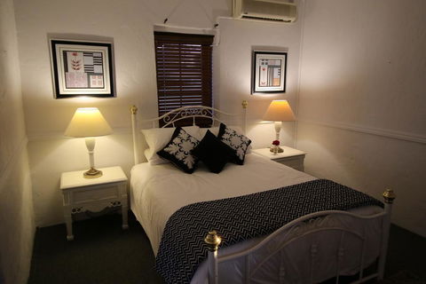 Dempster Cottage - New South Wales Tourism  2