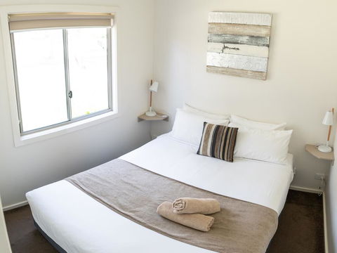 Deniliquin Riverside Caravan Park - New South Wales Tourism  3