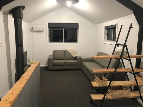 Derby Digs Barn - New South Wales Tourism  2