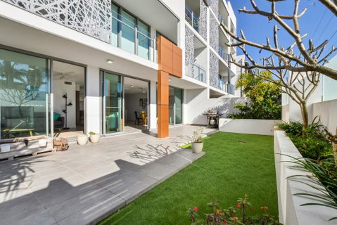 Designer Beach Apartment - Saffire Mooloolaba - New South Wales Tourism  0