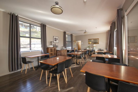 Diana Alpine Lodge - New South Wales Tourism  2