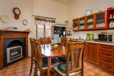 Dillons Cottage - New South Wales Tourism  2