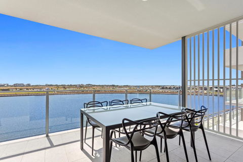Direct Hotels - North Shore Kawana - New South Wales Tourism  0