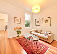 Divine Early-Sydney Home - The Rocks - New South Wales Tourism 