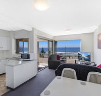 Dolphin Court 6