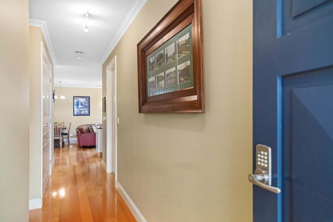 Domain One Apartment - New South Wales Tourism  3