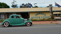 Book Donald Accommodation Vacations New South Wales Tourism New South Wales Tourism 