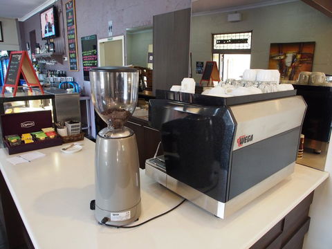 Dongara Hotel Motel - New South Wales Tourism  2