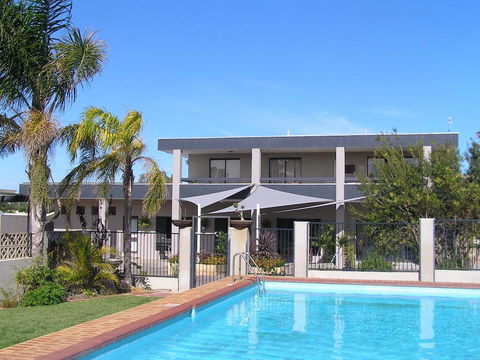 Dongara Old Mill Motel - New South Wales Tourism  0