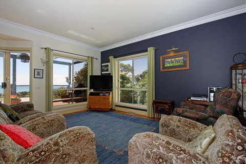 Dromana Dreaming - New South Wales Tourism  2