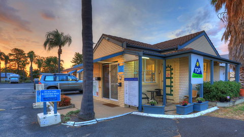 Dubbo Midstate Motor Park - New South Wales Tourism  0