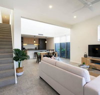 Dune Townhouse on Nautilus Way - New South Wales Tourism 