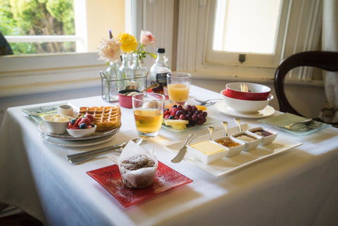 Dunmoylen House - New South Wales Tourism  2