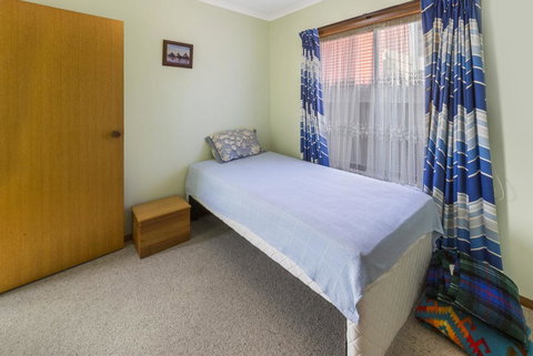 Eagle Point Getaway - Waterfront Serenity! - New South Wales Tourism  1