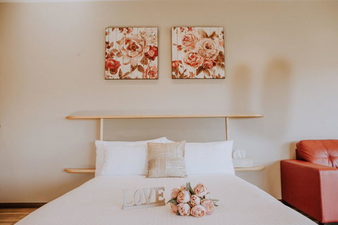 Eagle View Escape - New South Wales Tourism  1