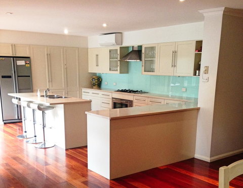 Eagles Landing - New South Wales Tourism  2