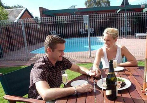 Echuca Nirebo Motel - New South Wales Tourism  0