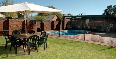Echuca Nirebo Motel - New South Wales Tourism  3