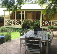 Edge Of The Forest Motel and Cottage - New South Wales Tourism 