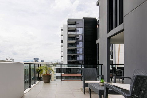 Edmondstone Arena Apartment - New South Wales Tourism  3