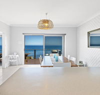 Elanora - Ocean St No.8