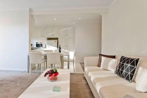Elwood Seaside 2 Bed Retreat - New South Wales Tourism  0