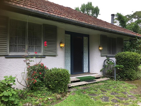 English Gardens - Garden Cottage - New South Wales Tourism  1