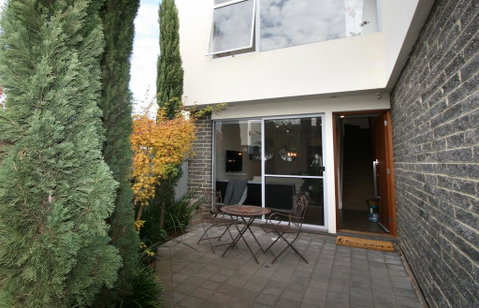 EROS City Fringe - Wifi, Wine, Netflix, Pets OK And Park Views! - New South Wales Tourism  3