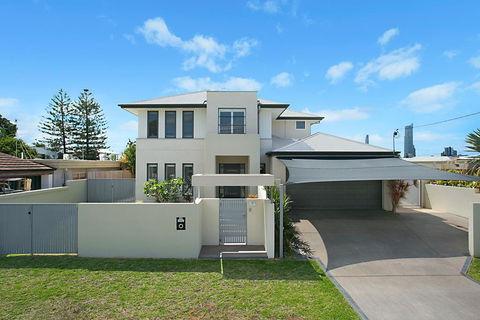 Escape To The Coast - New South Wales Tourism  3