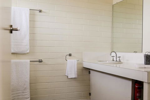 Esperance Coastal Retreat - New South Wales Tourism  0
