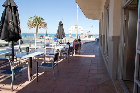 Esplanade Hotel Adelaide - New South Wales Tourism  3