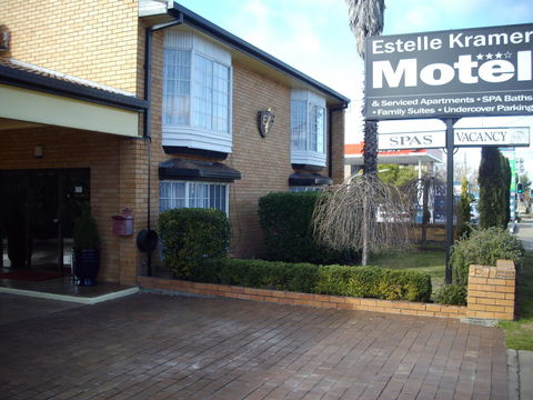Estelle Kramer Motel - New South Wales Tourism  1