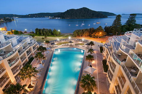 Ettalong Beach Luxury Apartments - New South Wales Tourism  0
