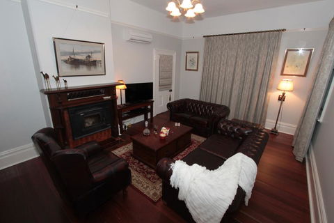 Evelyn House - New South Wales Tourism  2