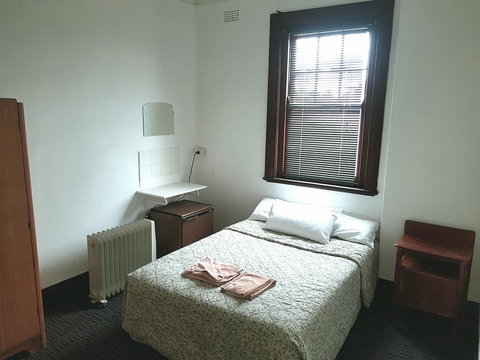 Exchange Hotel Blayney - New South Wales Tourism  0