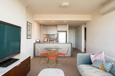 Executive Apartment Sydney Olympic Park - New South Wales Tourism  2