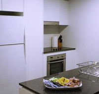 Executively Styled 2 Bed 2 Bath Perfect Location - New South Wales Tourism 