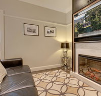 Explore the Blue Mountains on foot - New South Wales Tourism 