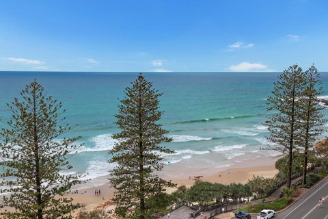 FABULOUS BEACHFRONT POSITION - New South Wales Tourism  0
