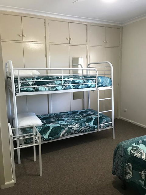 Fairway Lodge Motel - New South Wales Tourism  1