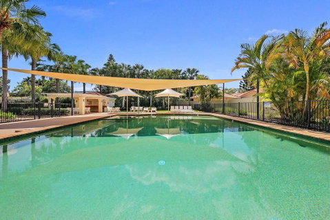 Fairways @ Hope Island Resort - New South Wales Tourism  1