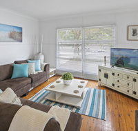 Family Beach House With Parking and Outdoor Dining - New South Wales Tourism 