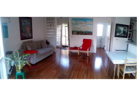 Fitzroy Spacious House - New South Wales Tourism  1