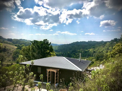 Fletchers Ridge Brand New Luxury Guest House - New South Wales Tourism  0