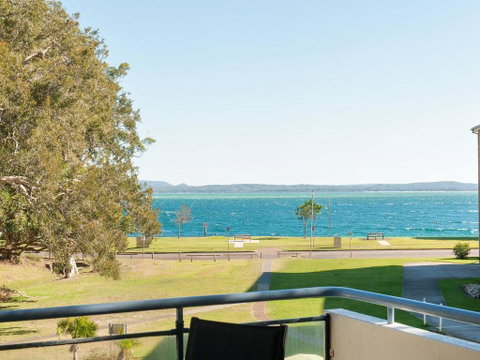 FLY POINT PANORAMA - New South Wales Tourism  0