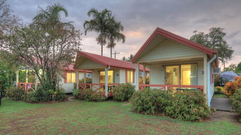 Flying Fish Point Tourist Park - New South Wales Tourism  0