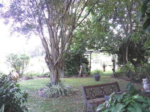 Follywood Guesthouse B&B - New South Wales Tourism  1