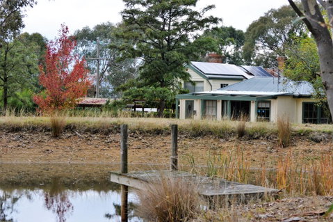 Friends In Harcourt North - New South Wales Tourism  3